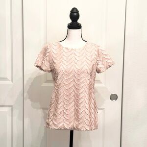 Weston (Anthropologie) Pink Gold Short Sleeve Applique Blouse Top, Size XS